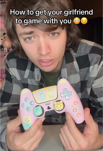 Get Your Girlfriend Gaming with This Cute Controller