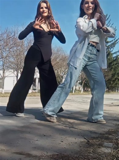 Ri_nata_ios (@ri_nata_ios)’s videos with оригинальный звук - ansila | 安安