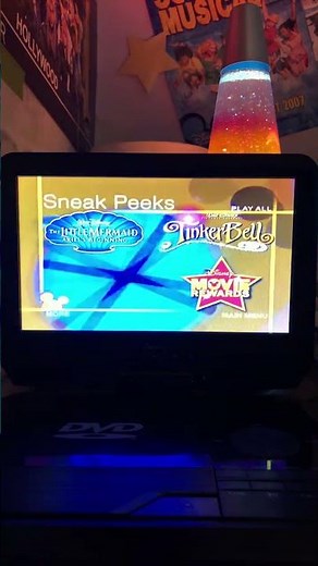 Sneak Peeks Menu from 101 Dalmatians: 2-Disc Platinum Edition 2008 DVD (Disc 1)
