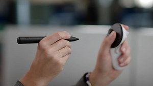 Uno stilo per scrivere nell'aria: Logitech MX Ink è la penna per VR in arrivo su Meta Quest