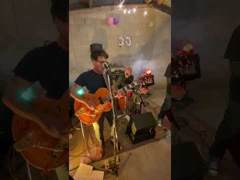 Big Charly / Breaking Back