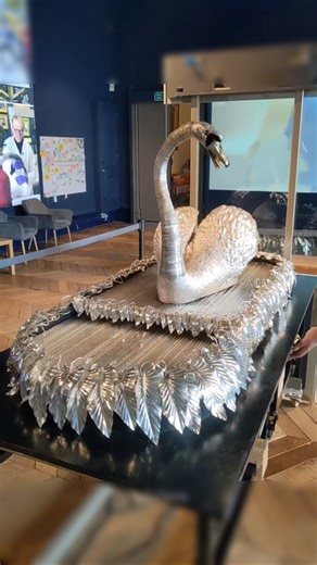 This Mechanical Bird 🦢Has Been Alive for 250 Years|No Battery, No Power⚙️ #mechanicalanimals