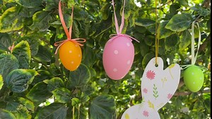 Easter Hanging Eggs Ornaments Plastic Easter Decorative Egg Colorful Paper Mache Bunny Honeycomb Ball for Home Decor Easter Christmas Tree Decorations