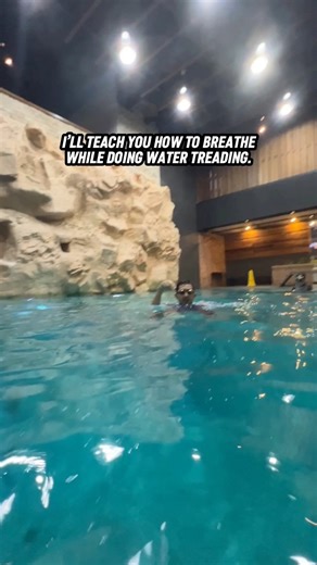 52K views · 944 reactions | Do not panic in deep waters. Do this swimming tip on how breathe while doing water treading. #learntoswim #adultswimminglesson #swimminglessonforadults #survivalswimming #basicswimming #watertreading #forbeginners #newskill #nevertoolate #swim #swimming #swimmer #swimmingpool #lifevestnomore #swimcentralph | Swim Central | Facebook