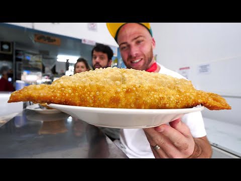 South Brazilian street food tour: endless pasteles and hot dogs | Curitiba, Brazil