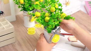 FACULX 4 PCS Lemon Mason Jar Table Centerpiece, Fake Lemon Centerpieces for Tables, Faux Lemon Branches with Metal Vase, for Farmhouse Home Office Kitchen Table Greenery Potted Plants Display