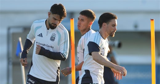 Flaco López fica mais perto da Copa do Mundo com a Argentina após lesão grave de jovem artilheiro