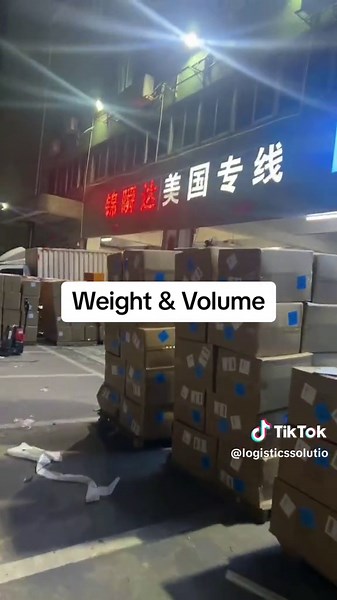 How to calculate shipping cost from China? 1m=167kg, there is volume divded by 6000, there is volume divided by 5000,each billingmethod is diffeerent! #shippingfee #airfreight #oceanfreight #howtoimport #chinesesupplier #internationalshipping #smallbusinesstips_ #logisticssolutions #forwarders #logisticscompany #logisticsjobs