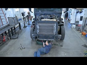 Freightliner P4 Cascadia DD15 Engine Swap Part 1