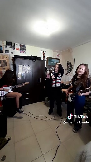 Cover de 'Mi Enfermedad' de Fabiana Cantilo