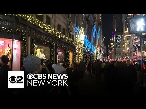 Saks Fifth Avenue holiday light show returns for 2025