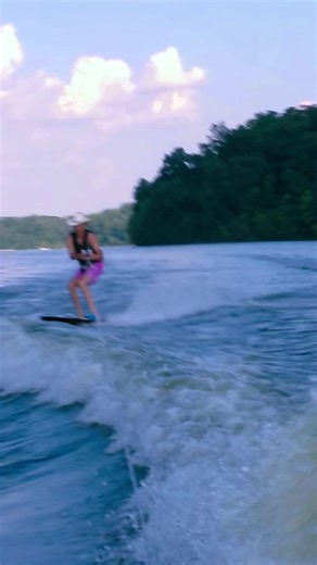 “hand me my hat”@Dylan Krauss