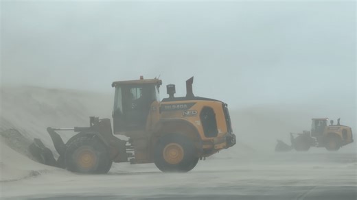 EXTREME conditions on the Outer Banks of North Carolina with wind gusts pushing 40 mph and road crews urgently working to keep sand from building up on the highway. Conditions will only deteriorate further this afternoon and evening… | Storm Chaser Jaden Pappenheim