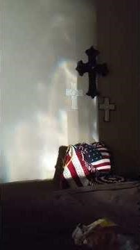 🙏🙏 Light Rainbows Dance to Amazing Grace 🙏🏻🌈