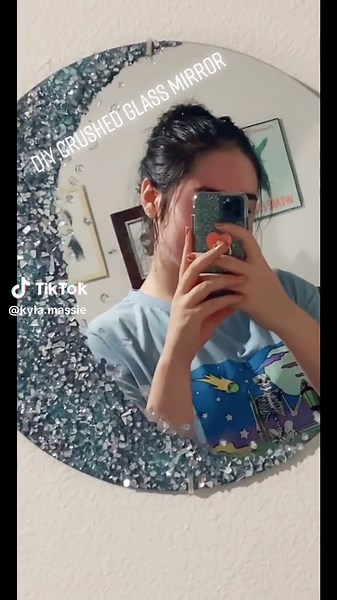 DIY Crushed Glass Mirror Tutorial