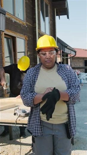 What's hiding in your bathroom? Dirty towels spread bacteria, toilets #Shorts