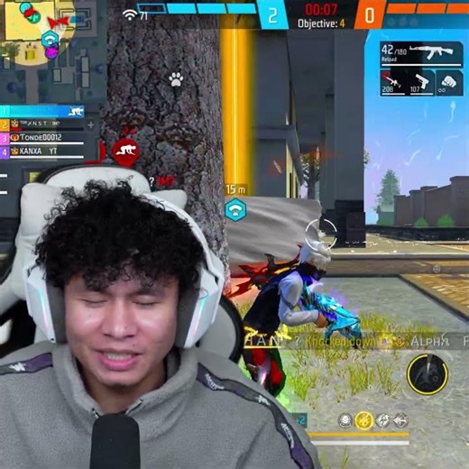 Same Same but Different Dress 😊 #shorts #freefire #tondegamer