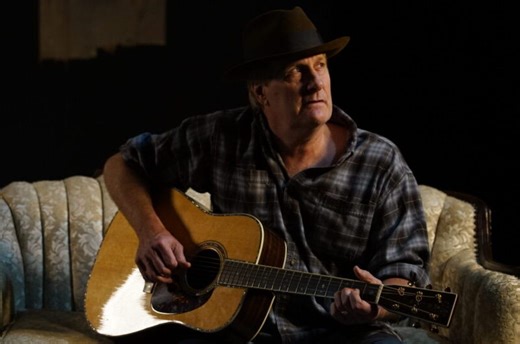 Interview: Jeff Daniels is still going his own way... acting, making music, and gigging