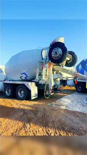 Reverse Into the Pour 👷💪