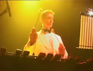 62K views · 2.8K reactions | John Holt performing 'Never, Never, Never' live in Symphony with the Royal Philharmonic Orchestra' live at the London Apollo in 2003. ✨ #reggae #johnholt #reggaemusic #livereggae #rocksteady #royalphilharmonicorchestra #loversrock | Jet Star Music | Facebook