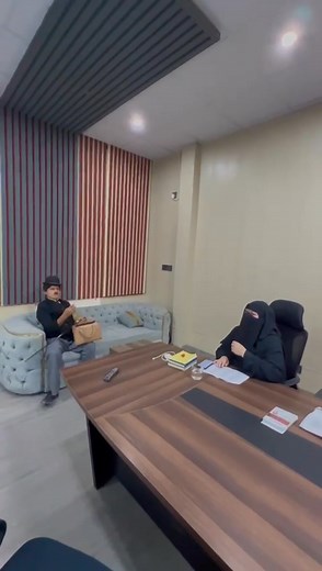 Charlie New Funny Prank With Office #charliedamelio #comedyreels #support #prankvideo | Charlie in Pakistan