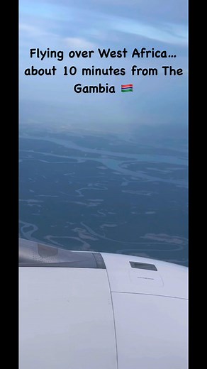 I wasn’t in a seat beside the window, but this nice Gambian man that was sitting in a window seat beside me allowed me to capture this shot😀 Happy Blessed Saturday Everyone 💕💕💕 #Gambia #vacation #firstplaneride #happysaturday | Khadijah Keita