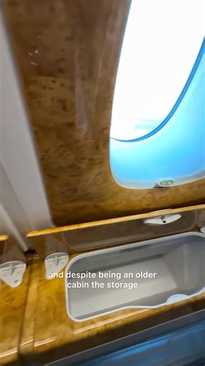 One of the shortest A380 flights in the world is from Dubai to Jeddah with – clocking in at just under 3 hours! Since I had some expiring EK points, I decided to put them to good use on the iconic double-decker. I redeemed 30K points and paid about $220 in fees for this one way flight. This particular A380 is one of Emirates’ older models, featuring just two classes: business and economy. It was a dry flight to Saudi Arabia, but the mocktails definitely didn’t disappoint 🍷 Overall, it was a sol