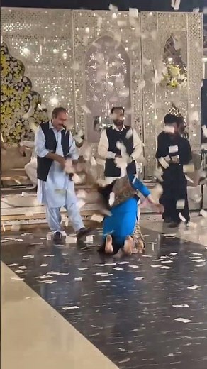 pyar de pyar le 🤪#pappu #patwari 😆