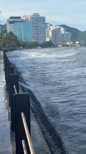 286K views · 4.8K reactions | Mar de leva en playas de Santa Marta Fans Destacados #SantaMarta #ATENCION #jamaica #jamaica #huracan #melissa | Al Punto Santa Marta Noticias | Facebook