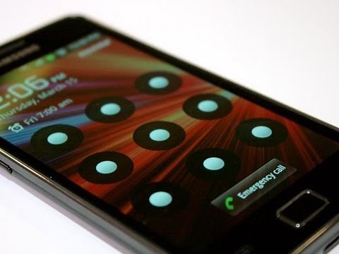 Desbloquear teléfono Android con patrón o contraseña // AndroTech