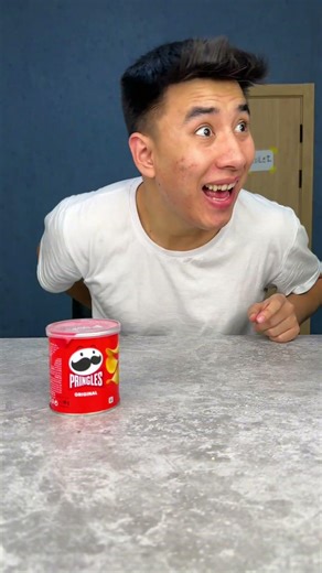 How to clean your hands fast – life hack 😂