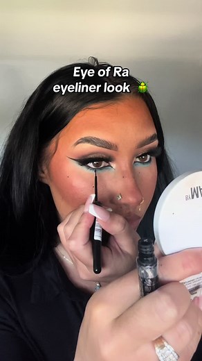 Cleopatra Makeup 🪲