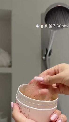 Daily relaxing self care routine #asmr #relaxing #youtbeshorts #asmrsounds