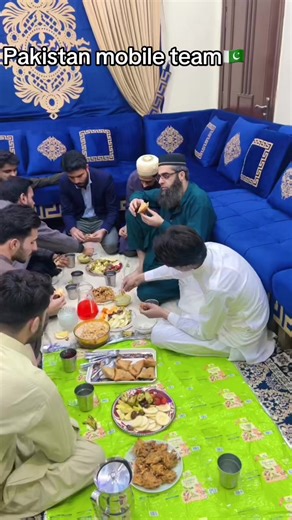Explore Pakistan's Mobile Repair Industry