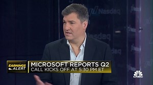 \"Fast Money\" traders break down Microsoft's recent earnings results