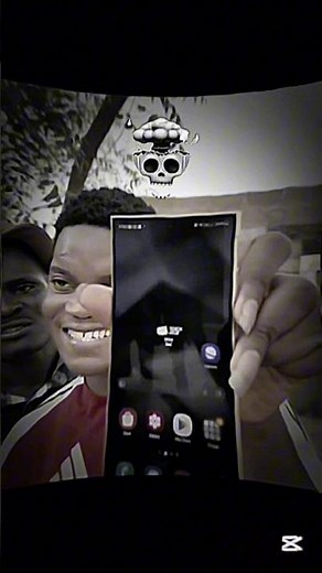 Samsung vs iPhone 💀