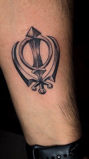 Khanda Saheb Tattoo ✨ #tattooed #inked #jaipur #tattoos #tattooinindia #tattooinjaipur #instaartist #workhard #jaipur #tattooartist #artist #tattooshopinjaipur #studio #artstudio #jaipurartist #instadaily #instafashion #beautiful #tattooedlife #menstattoo #womenstattoo #tattoobaba #reelitfeelit #trendingreels #tattooartist #lion #portraittattoo #tattooinjaipur #feelthereel #instareel #todaysreel #tattoobabajaipur #tattooinjaipur #jaipurink #tattooshopinjaipur | Tattoobaba