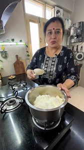 1.1M views · 17K reactions | न मशीन, न दही - सिर्फ 3 मिनट में मलाई से 1 kg घी बनाने का ऐसा तरीका पहले नहीं देखा होगा | Desi Ghee #rashmisfoodcorner #videoviralシ #recipe #winter #food #ghee | Food & Fun | Facebook