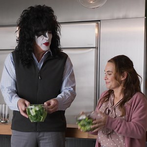 388K views · 4 comments | Tired of eating lunch at your desk? Workday’s AI agents catch missing payroll inputs, flag issues before processing, and answer questions in seconds. So, you can shake up innovation instead of sad desk salads. | Workday | Facebook