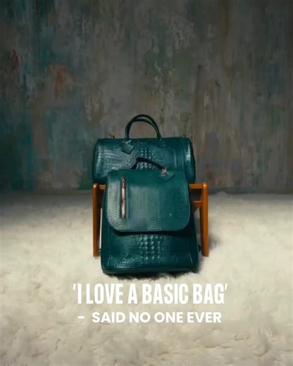 892K views · 3K reactions | Why choose ordinary when you can have extraordinary? Transform every trip into a statement of refined taste with the Apollo 2 Travel Set. From corporate conferences to exotic escapes, this emerald green masterpiece complements every destination and dress code. Whether you're a frequent flyer or weekend warrior, you deserve luggage that matches your ambitions. | Tote&Carry | Facebook