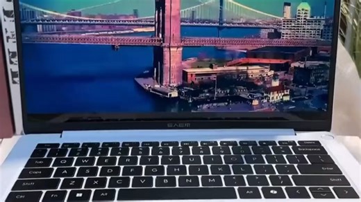 1月7日 超轻Ai笔记本，未来职场的全能伙伴！#轻薄笔记本 #E人E本