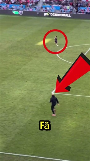 Ninguém toca no Messi #shots