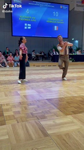 I’m not scared of 🦁s and 🐯s and 🐻s but I’m scared of that jump 🥲 #boogiewoogie #worldchampionships #dancing #fyp