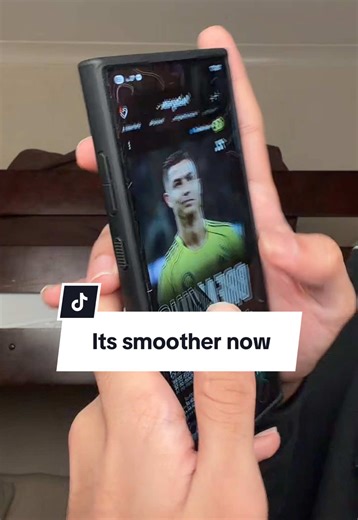 Is Android Smoother than iOS? A Tech Comparison