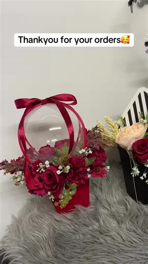 Handcrafted Flower Bouquets: Unique Gift Ideas