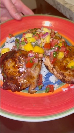 Jerk chicken with a mango salsa easy to make at home for a warm June night #chicken #mango