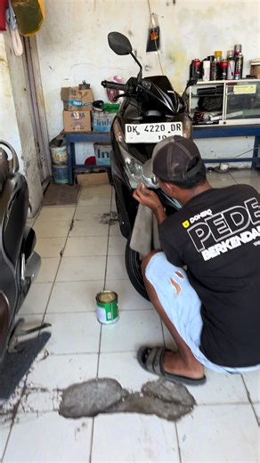 Bodi Motor Jadi Mengkilap: Cara Praktis Bersihkan dan Poles
