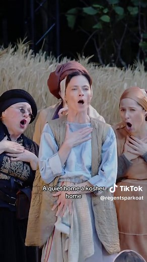 Fiddler on the Roof Features Lara Pulver as Golde
