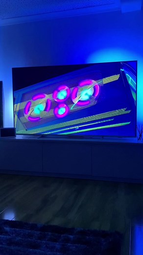 Philips Ambilight TV: Cars Movie Tuners Scene