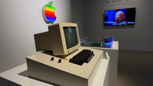 A fully working Apple-1 built by Jobs and Wozniak is up for auction